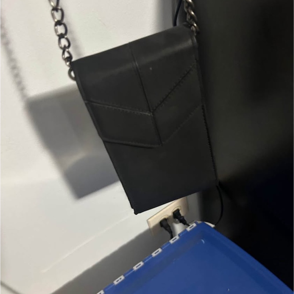 Maurices Black Chain-strap Crossbody Bag